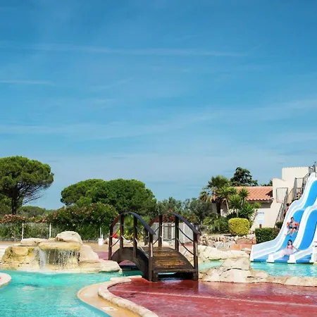 Le Clos Les Muriers Chalet Vendres